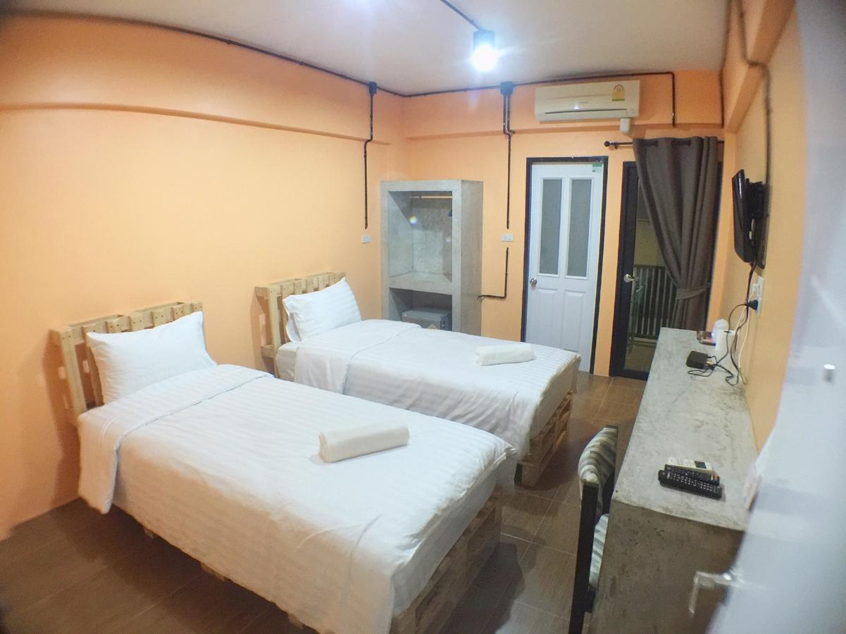Jb Place Nakhon Pathom Esterno foto